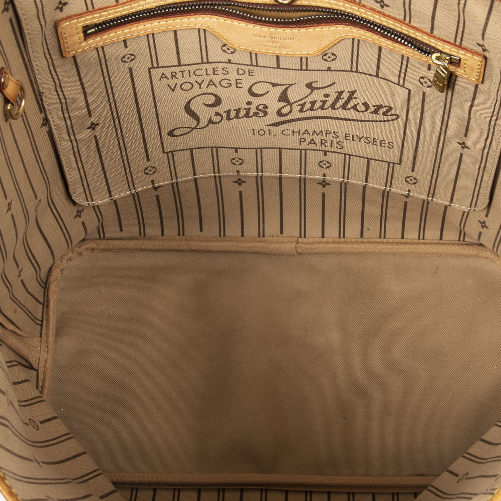 Louis Vuitton Neverfull MM - Picture 7 of 9